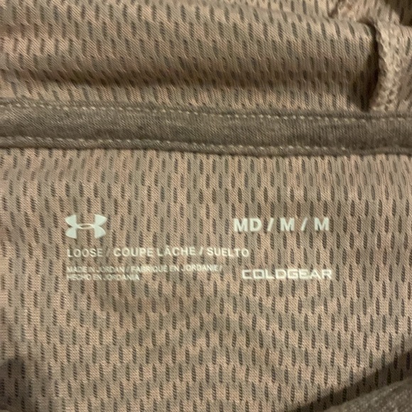 UNDER ARMOUR SWEATER - Picture 2 of 2